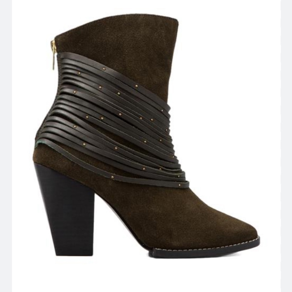Kelsie Dagger Zena Suede Ankle Boots in Forest Green